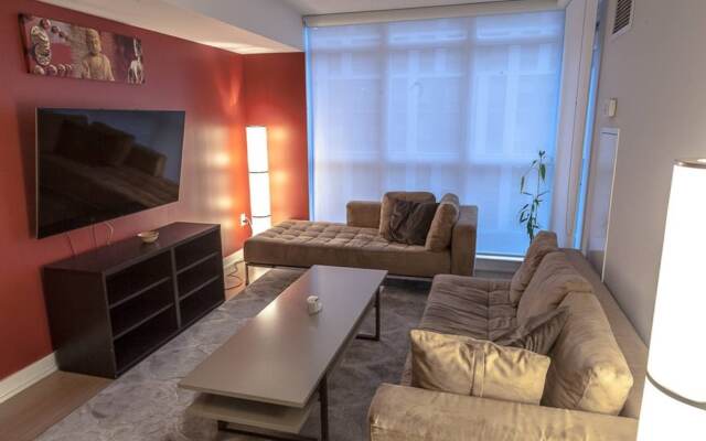 Toronto 3 Bedroom Condo