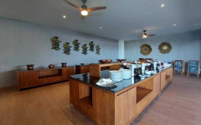 Kambaniru Beach Hotel & Resort