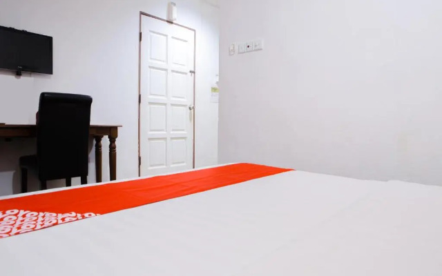 OYO 90037 The 7 Lodge Tambunan