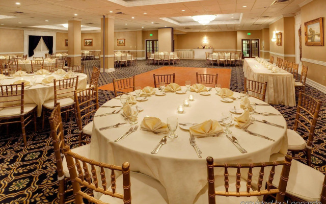 Holiday Inn Williamsport by IHG