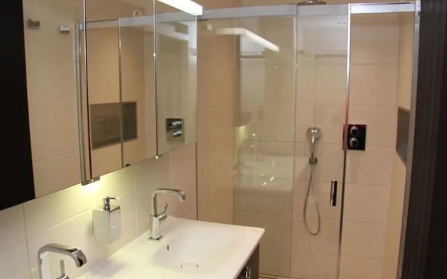 Sunshine Comfortable Holiday Residence