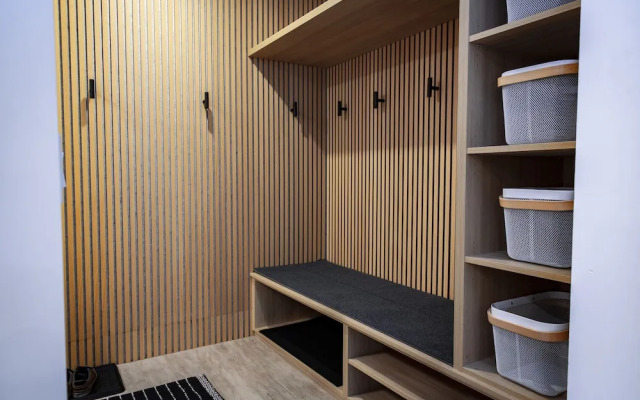 Tumbledown Condo By Revelstoke Vacations