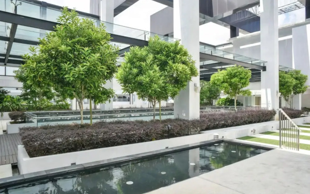 Luxstay Atria Sofo Suites Apartments