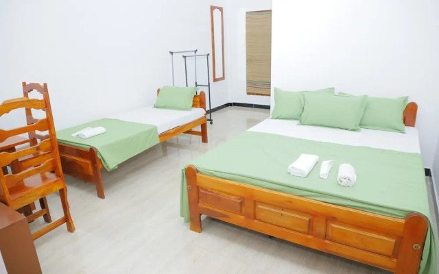 Amis hotel
