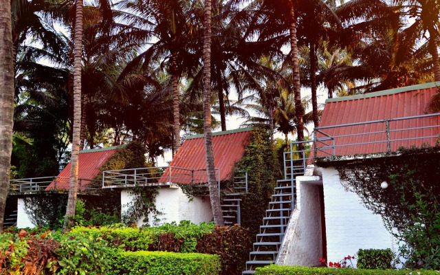 Anandvan Holiday Homes, Wai