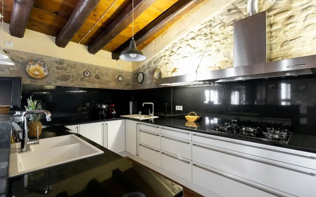 Mas Sastre - Luxury Farmhouse With Pool