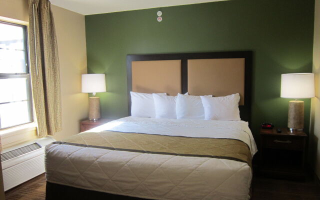 Extended Stay America Suites Fayetteville Cross Creek Mall