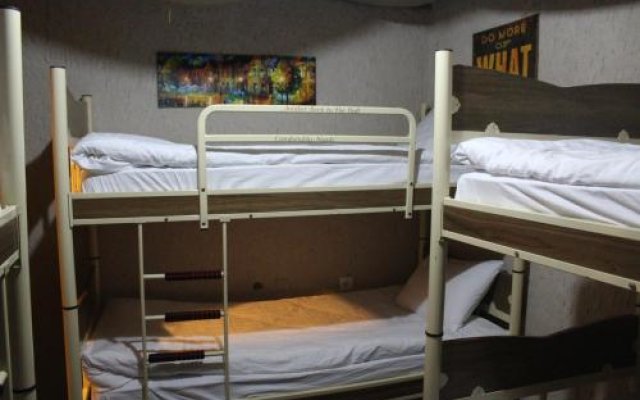 Stay In Peace Cave Hostel