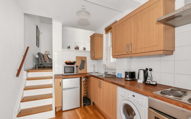 The Earl's Court Homey Apartment - ALF