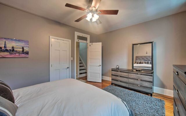 Harrisburg Retreat w/ Deck, Balcony & Grill!