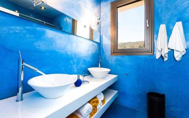Amazing Views to Elounda Bay
