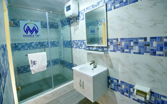 Double M Exquisite Suites and Lounge