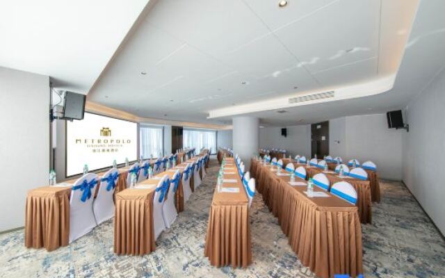Metropolo Jinjiang  Hotels (Kunming Harmony Plaza Beijing Road Branch)