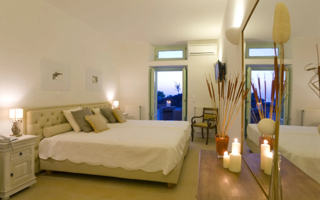Blackrock Villa