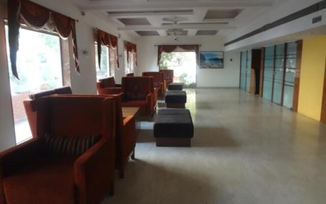 Hotel Juhu Plaza