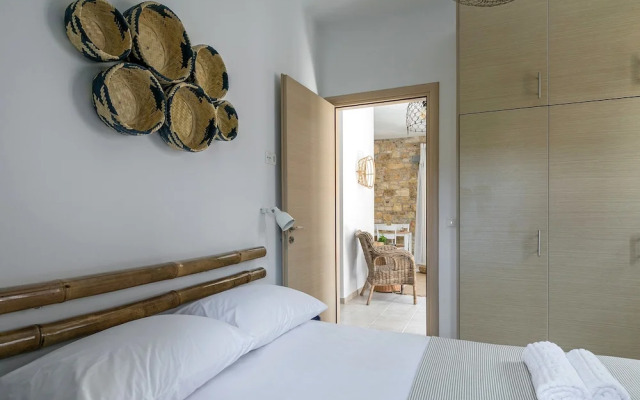 Syra Suites