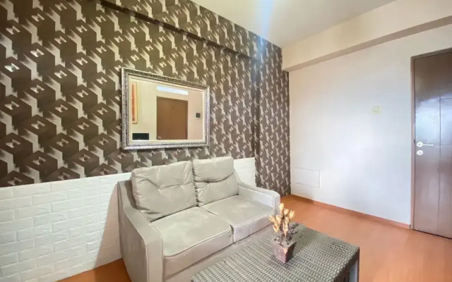 Spacious 2Br At Gateway Ahmad Yani Apartment