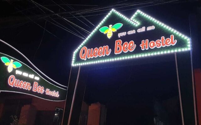Queen Bee Hotel