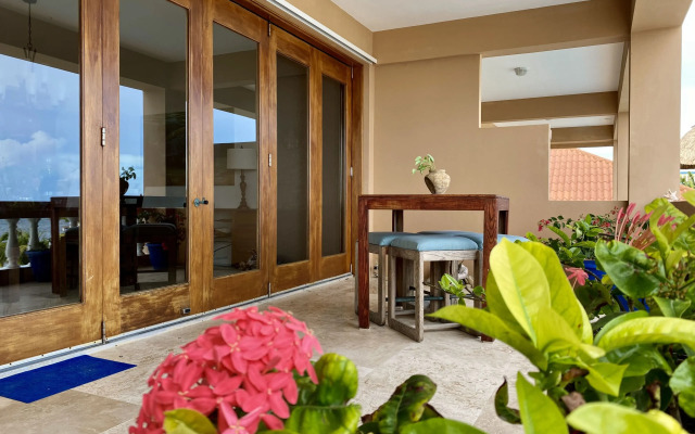 Hol Chan Reef Resort & Villas