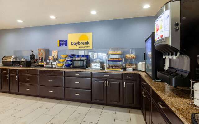 Days Inn by Wyndham Charles Town/Harpers Ferry