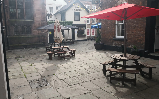 The Commercial Bar & Hotel