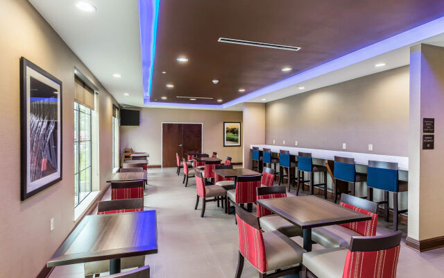 Comfort Suites Houston I-45 North