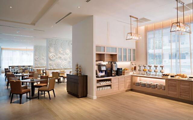 Hyatt Place Bangkok Sukhumvit 24
