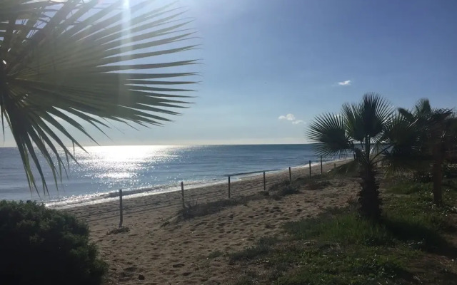 Cozy Townhouse With sea View in Marbella Mijas