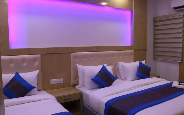 Prince Palace DX by check in room