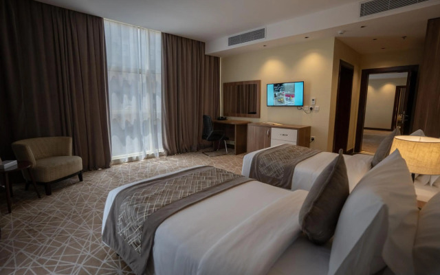 Rosemond Al Hamra