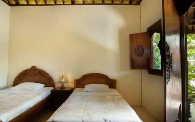 Segara Bukit Seaside Cottages – Guest Rooms – Pemuteran