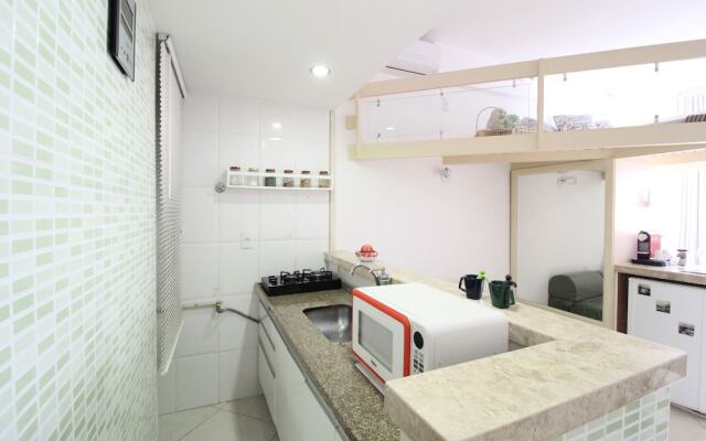 Lindo Estúdio na praia de Copacabana