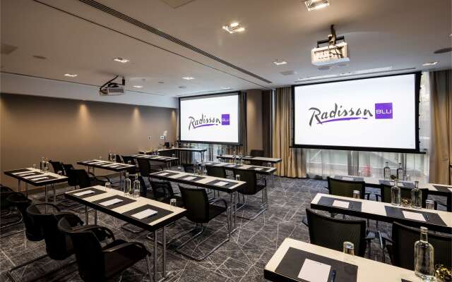 Radisson Blu Royal Hotel, Dublin