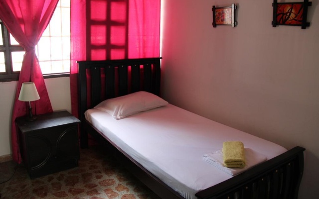 Drop Bear Hostel