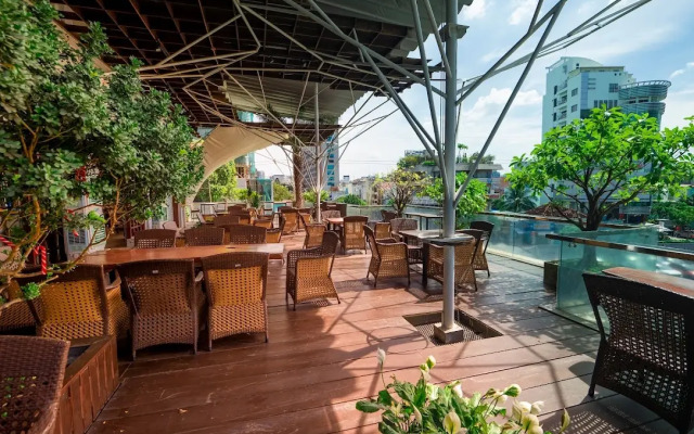 Lotus SaiGon Hotel