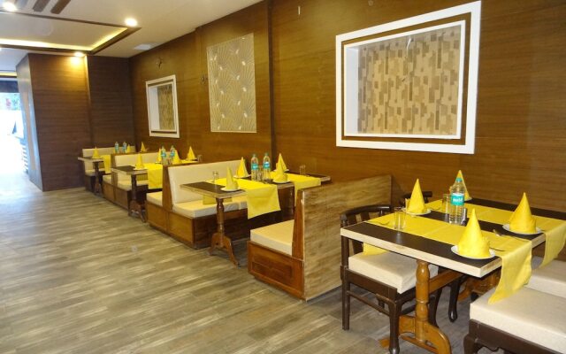 Kamakshi Residency by Royal Collection