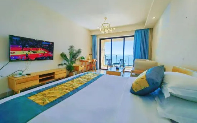 Shuangyuewan Honghaiwan Guanlang Seaview Apartment
