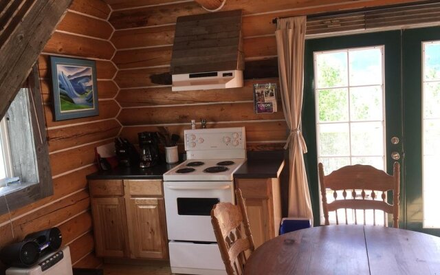 Cabins Over Crag Lake