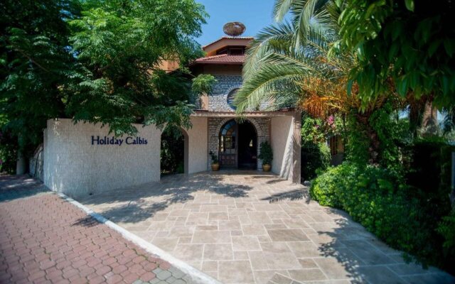 Hotel Holiday Calbis