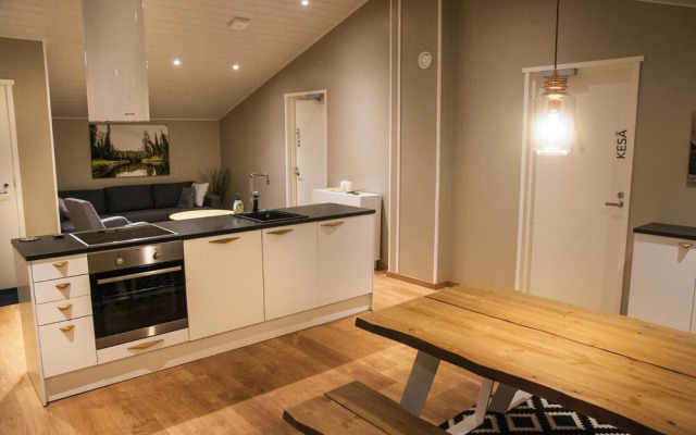 Iisakki Guest House