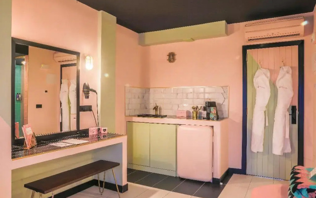 Apartamentos Wi-Ki-Woo Aparthotel