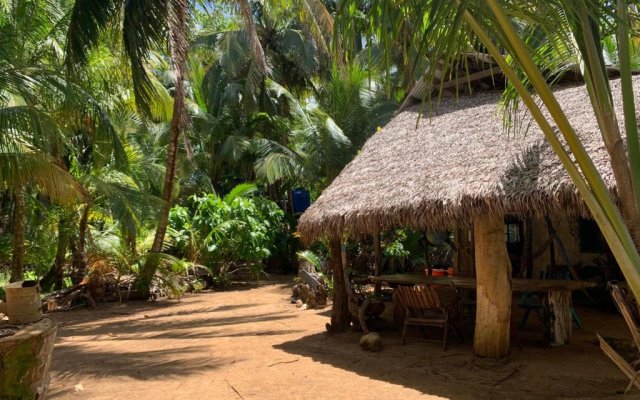 ENSUEÑOS NATURAL RESERVE Little Corn Island Nicaragua