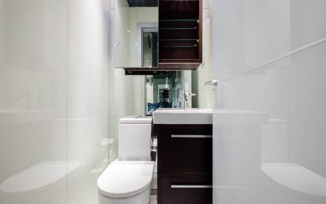 Puerta de Hierro Design Duplex II by My City Home