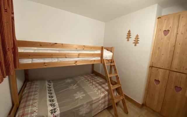 Appartement Villard-sur-Doron, 3 pièces, 4 personnes - FR-1-293-318