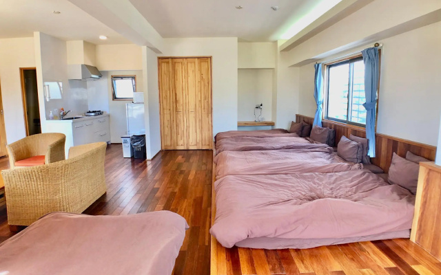rob cond – Guest Rooms – Naha