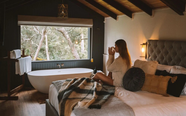 William Bay Cottages