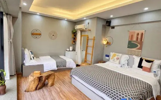 Zui Liuzhou Homestay (Sunshine 100 Yaobu Ancient Town)