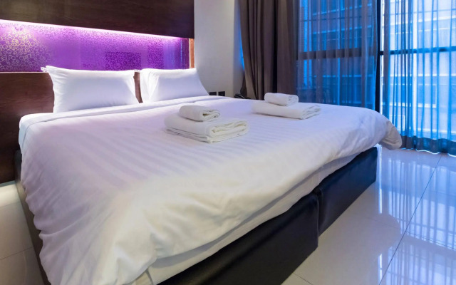 Collection O The Bangkok Airport Link Suite