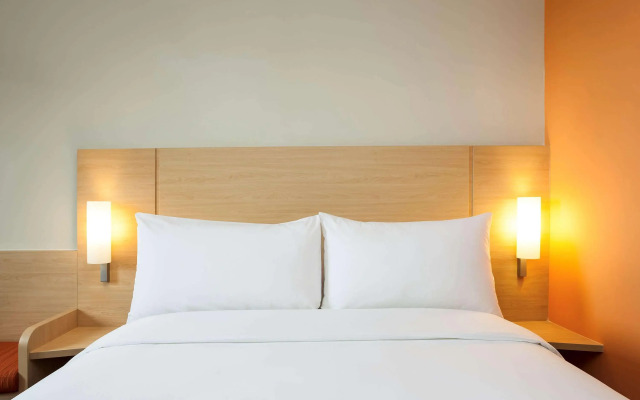 ibis Makassar City Center