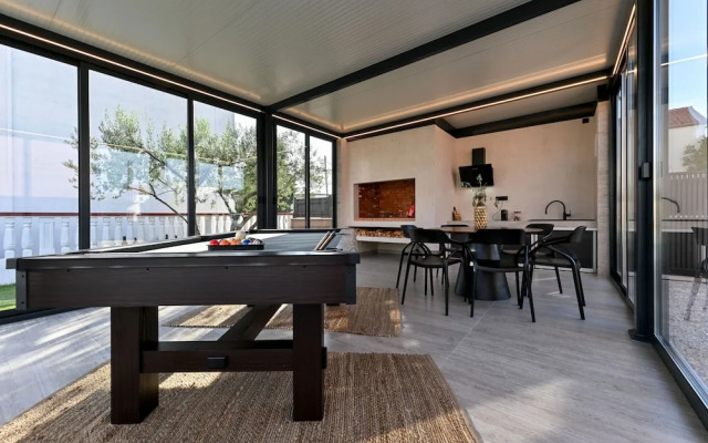 Villa Skyfall